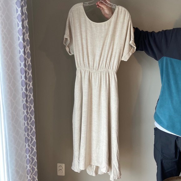 Petal and Pup Linen Blend Natural Beige Midi Tie Back Open Back Dress - Picture 3 of 9